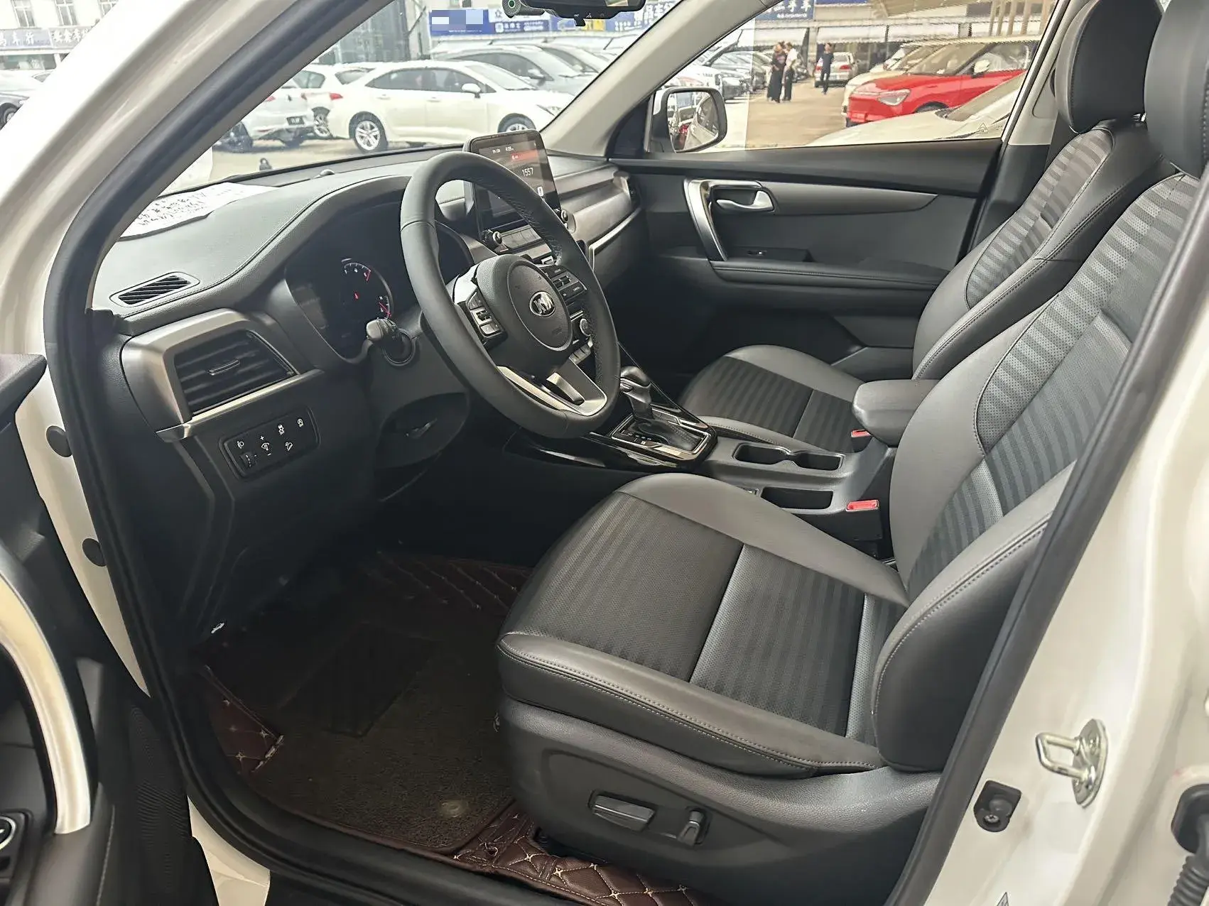 2018 KIA SPORTAGE thumbnail 4