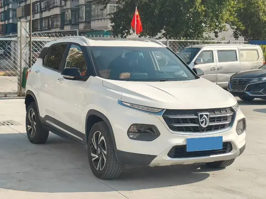 2017 BAOJUN 510 thumbnail 3
