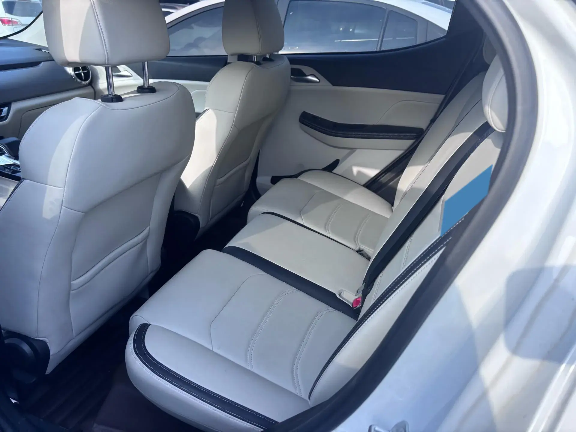 2021 BYD YUAN thumbnail 3