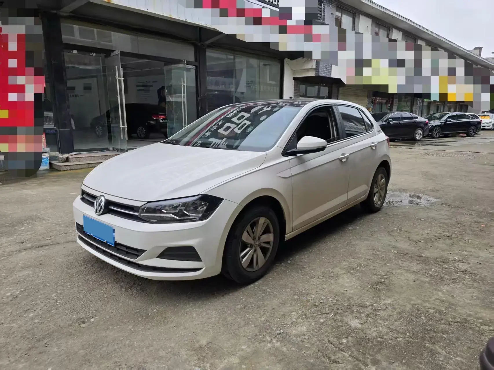 2019 VOLKSWAGEN POLO view 1