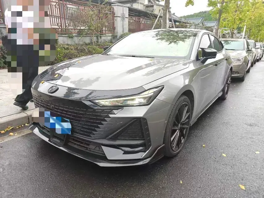 2023 CHANGAN UNI-V view 1