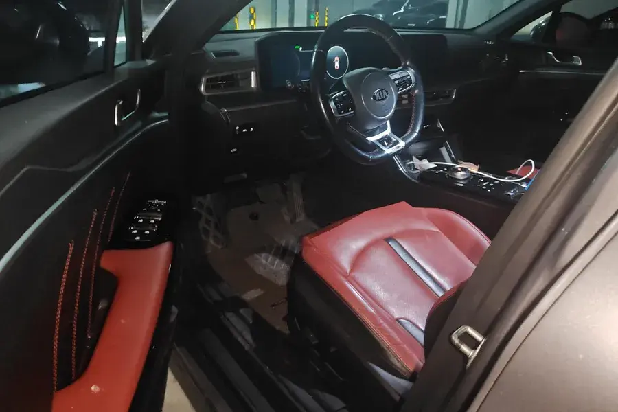 2020 KIA K5 thumbnail 3