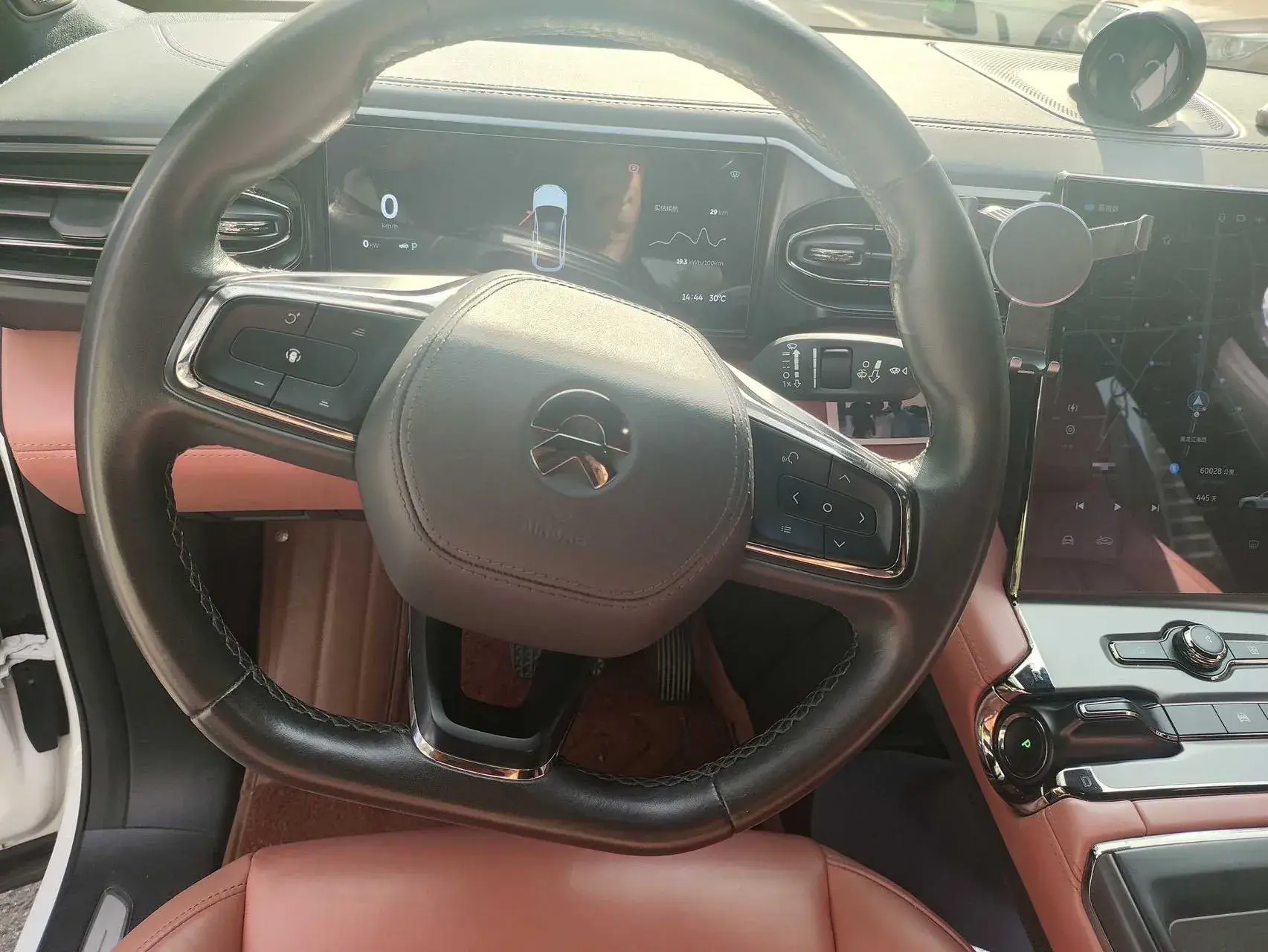 2020 NIO EC6 thumbnail 4