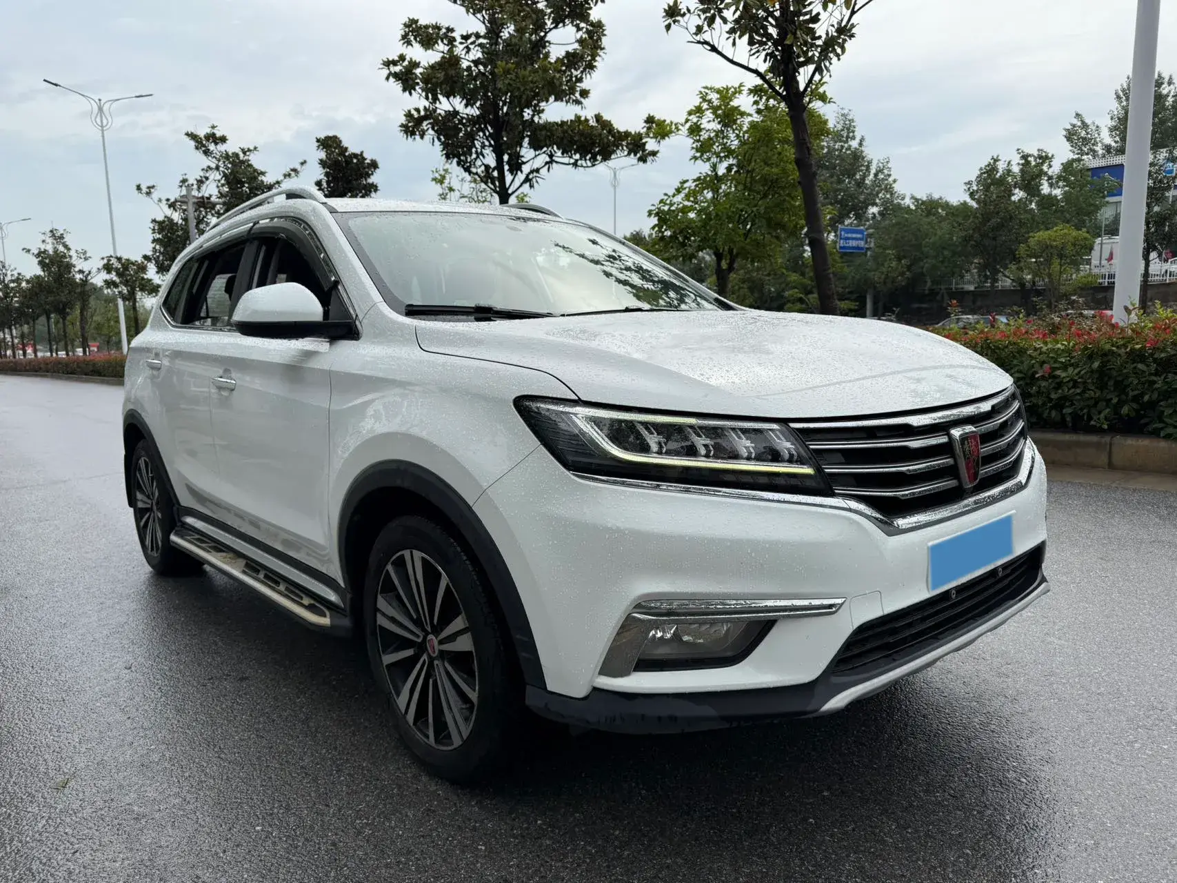 2018 ROEWE RX5 thumbnail 3