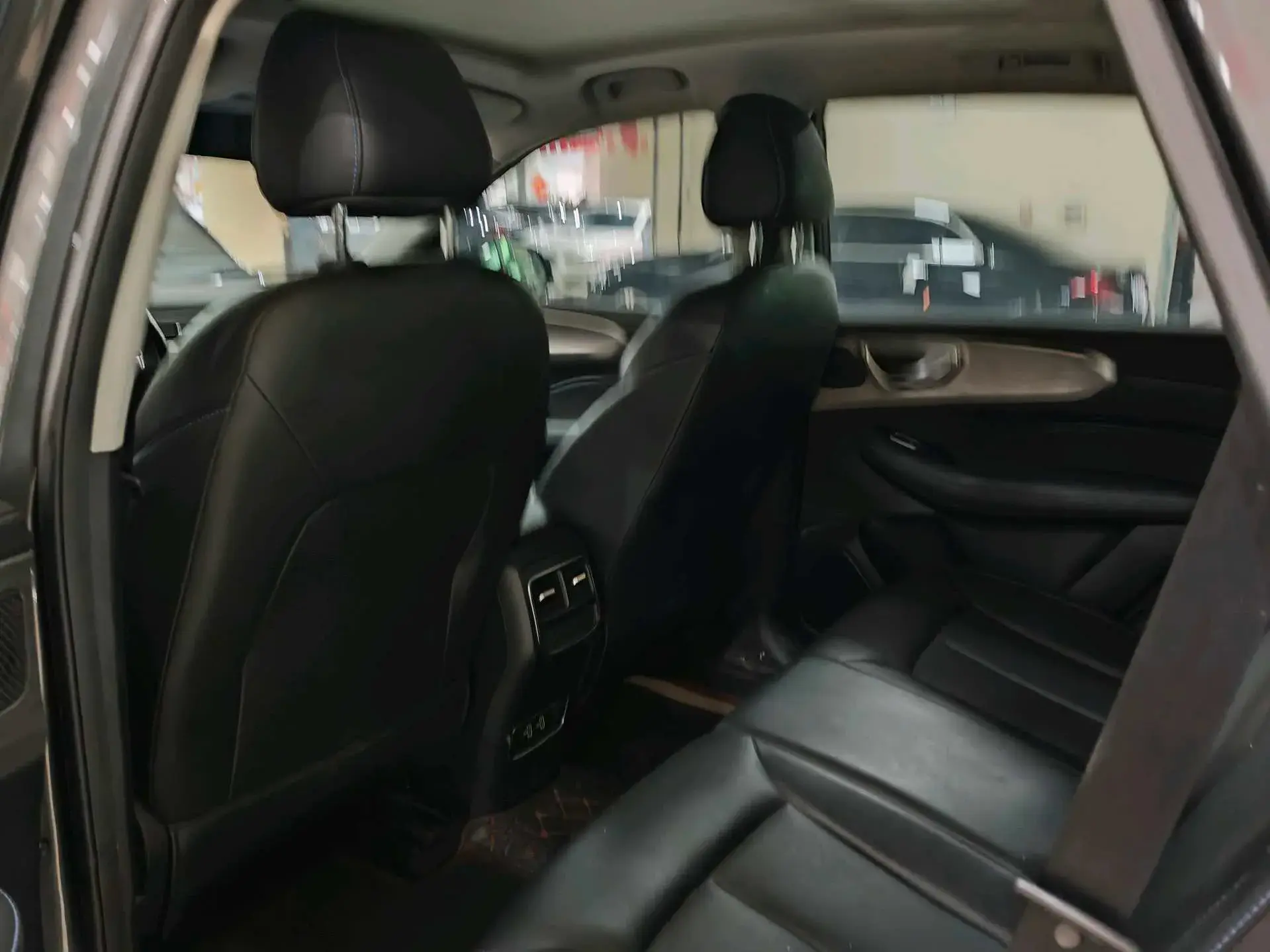 2023 ROEWE RX5 thumbnail 3