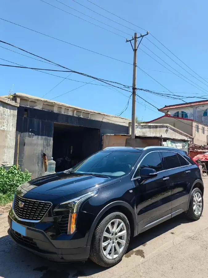 2021 Cadillac XT4 2.0T 237HP L4 9AT