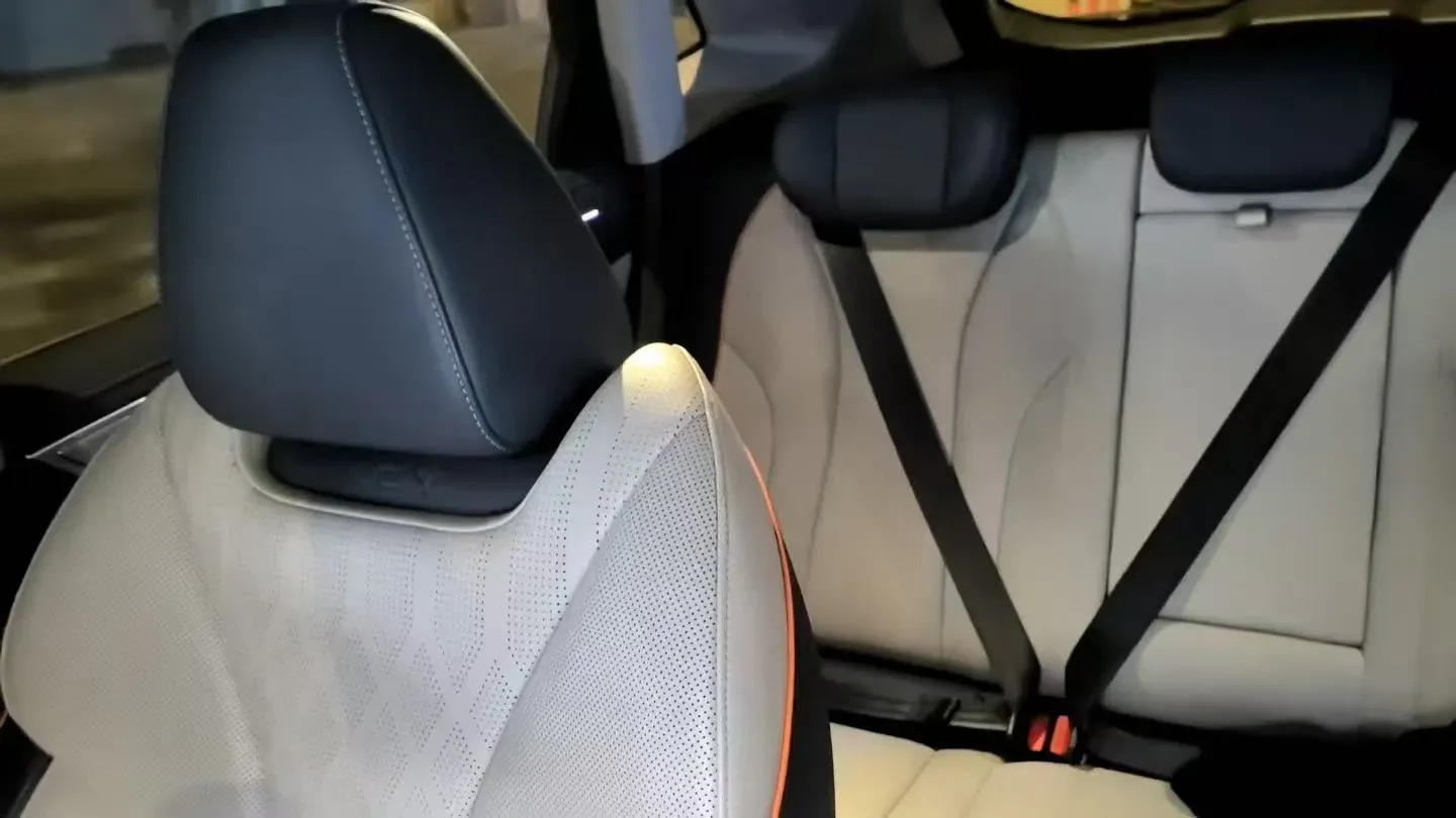 2021 WEY Macchiato DHT 1.5L 102HP L4 2DHT Hybrid 1.7KWH,autocango,china used car exporter,china ev exporter,chinese used car exporter,chinese used ev exporter