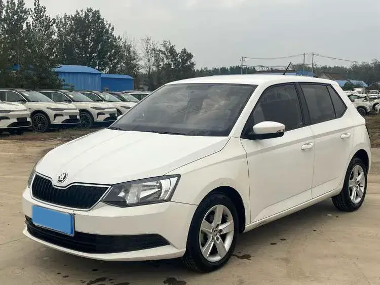 2017 SKODA FABIA view 1
