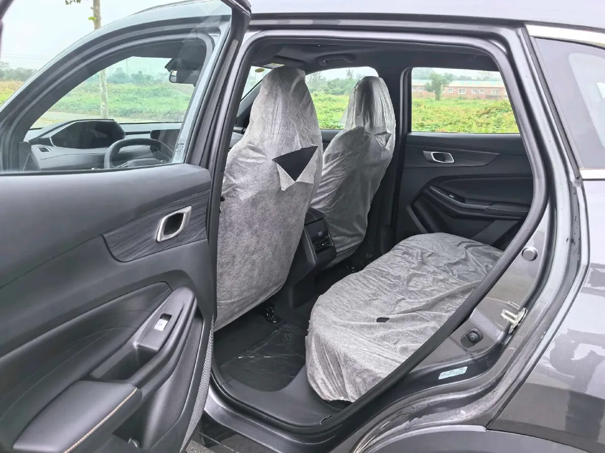 2025 ChangAn CS55PLUS PHEV 1.5L 98HP L4 E-CVT PHEV,autocango,china used car exporter,china ev exporter,chinese used car exporter,chinese used ev exporter