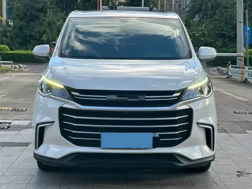 2021 MAXUS G50 thumbnail 2