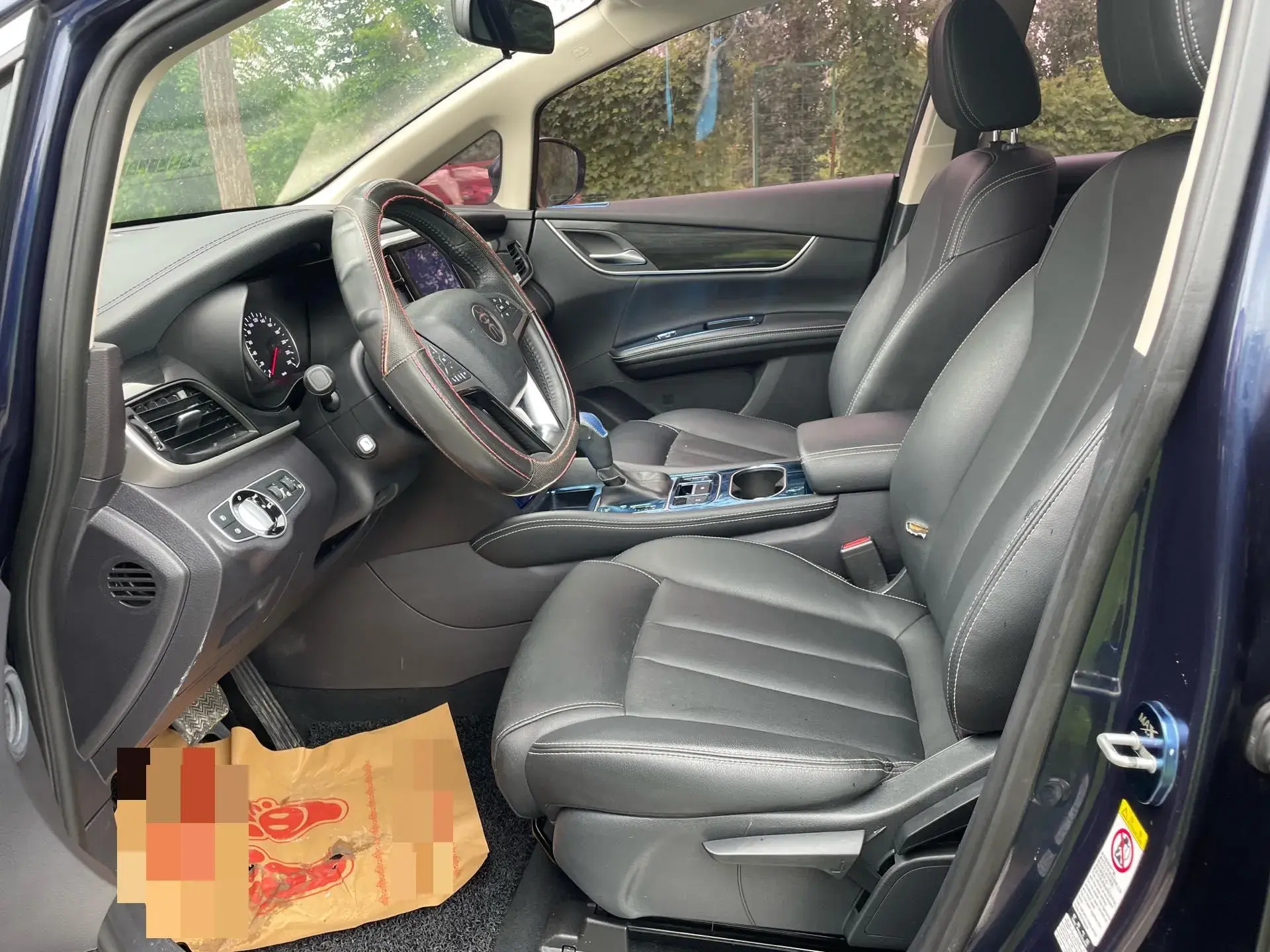 2018 BYD SONG thumbnail 4