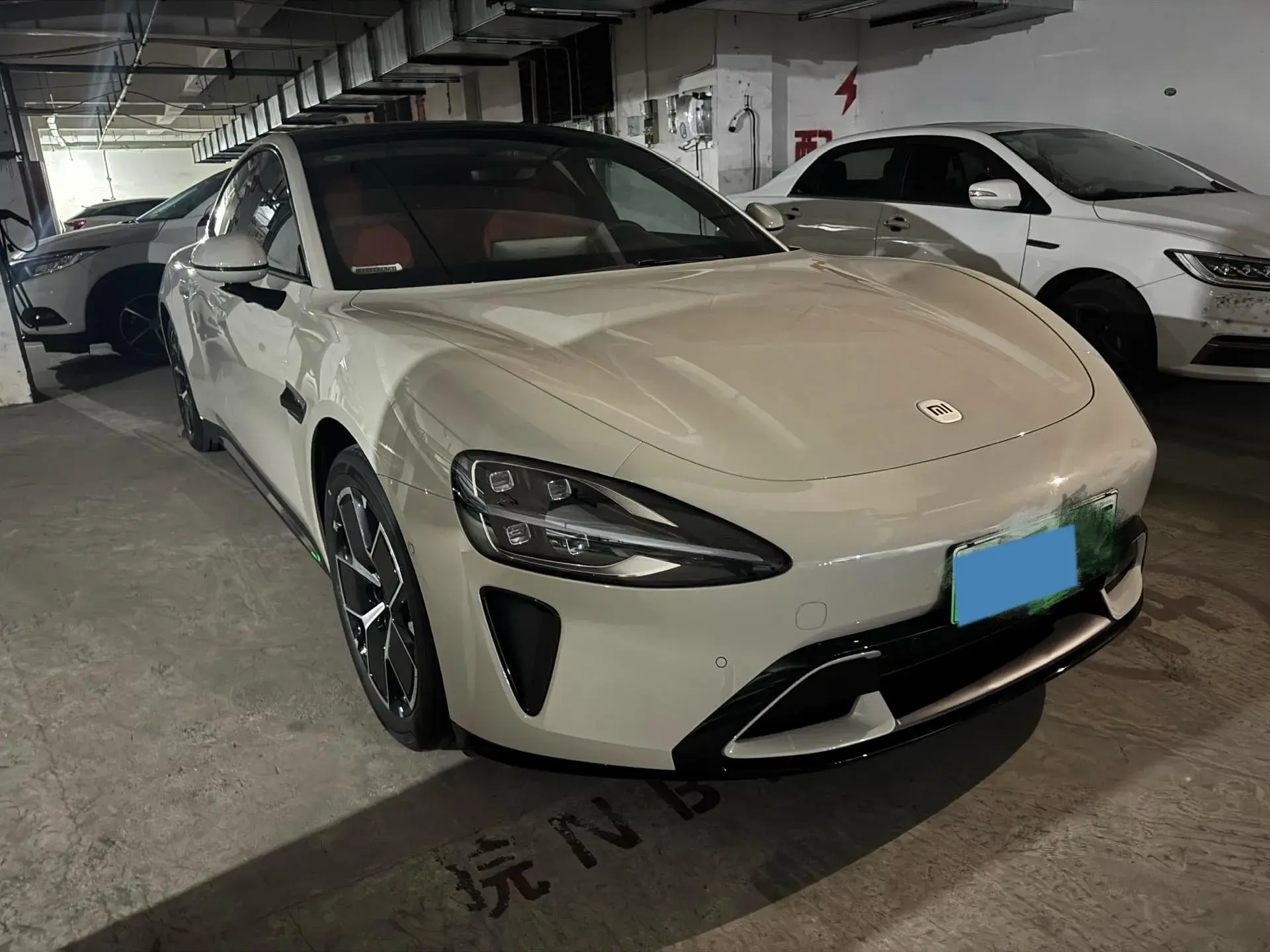 2024 MI SU7 thumbnail 3