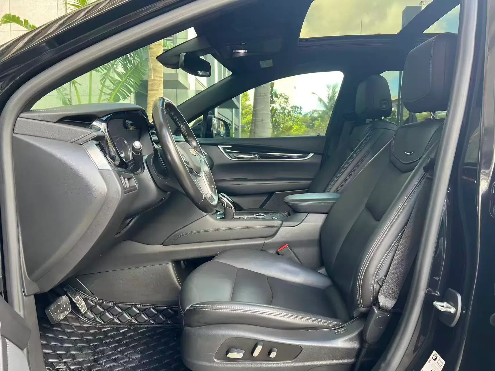 2020 CADILLAC XT5 thumbnail 4