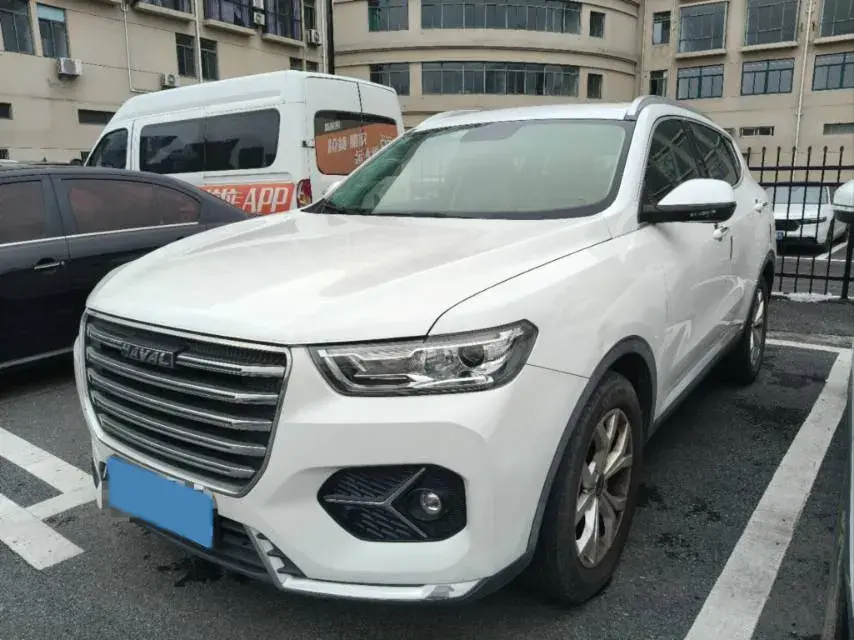 2021 HAVAL H6 view 1