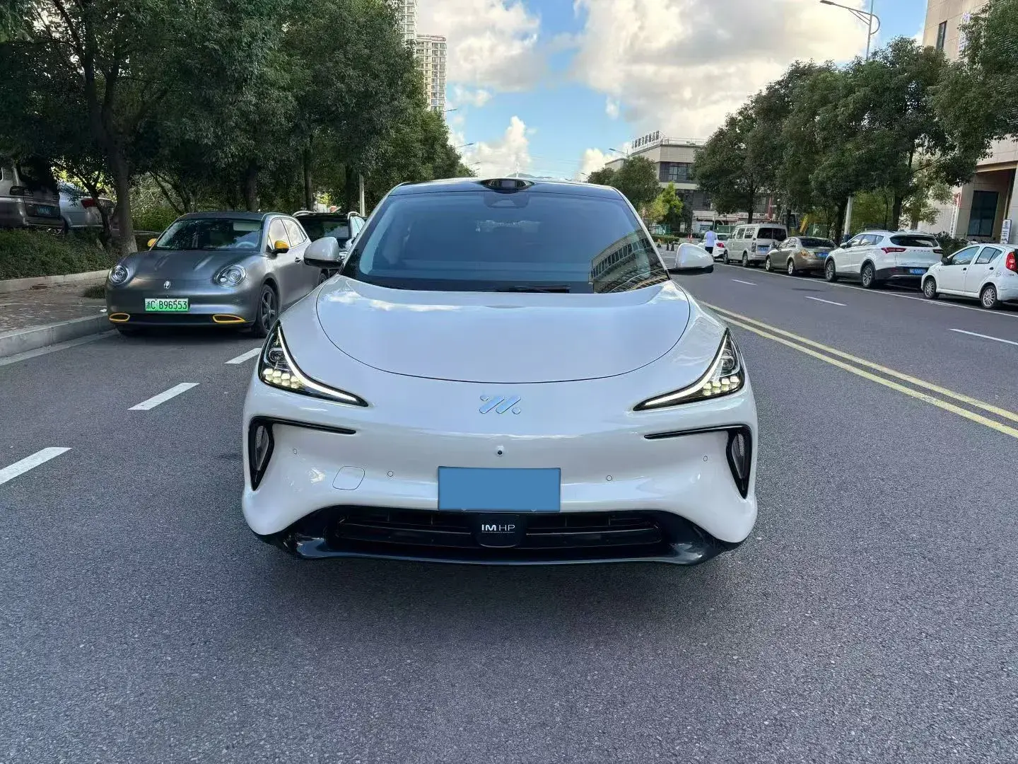 2023 IM LS6 thumbnail 2