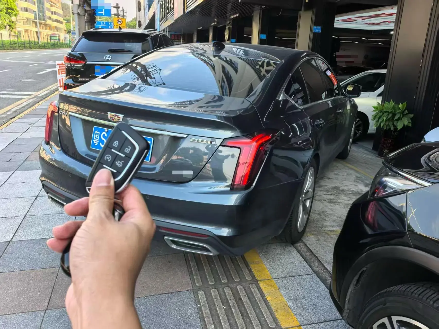 2022 CADILLAC CT5 thumbnail 3