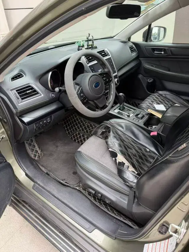 2019 SUBARU OUTBACK thumbnail 2