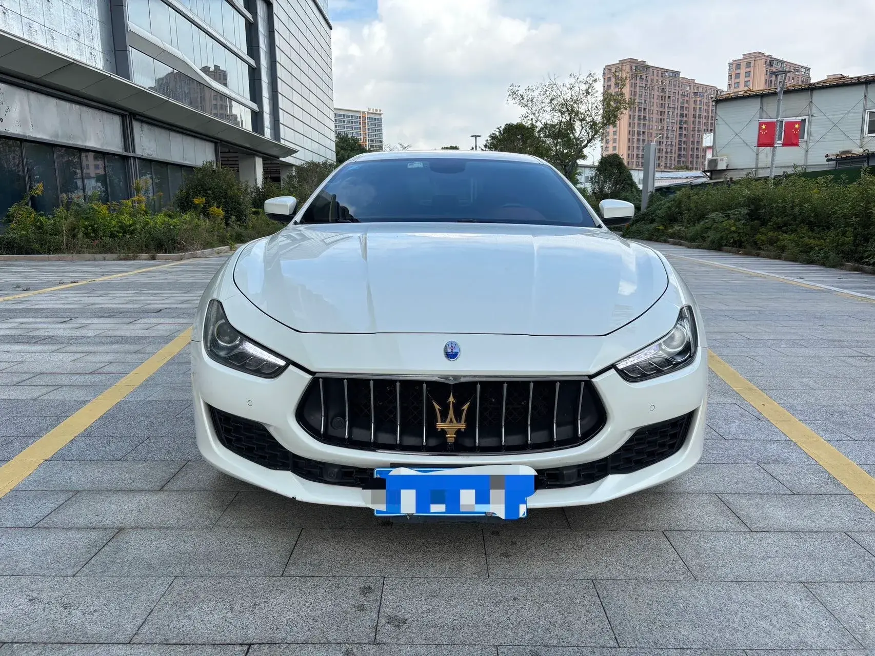 2018 MASERATI GHIBLI thumbnail 2
