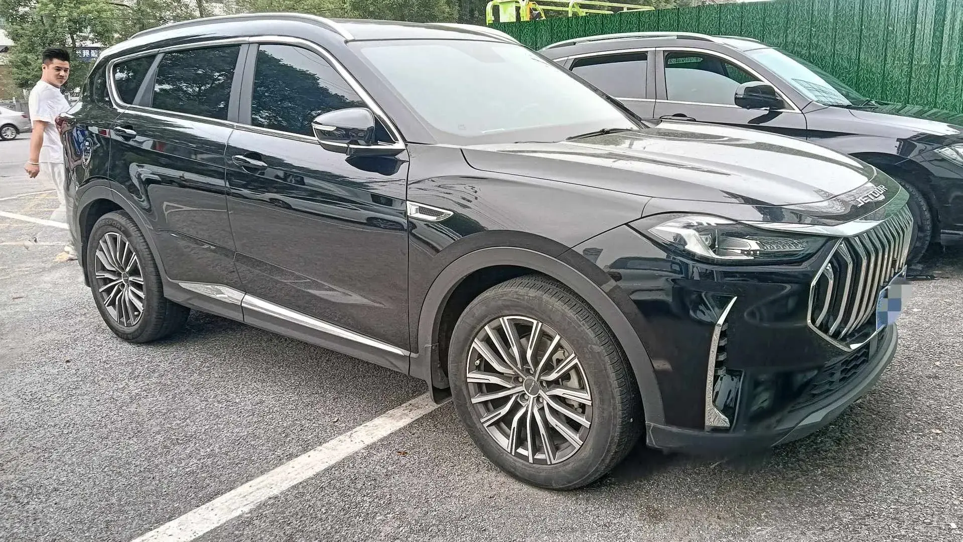 2023 JETOUR X70 thumbnail 2