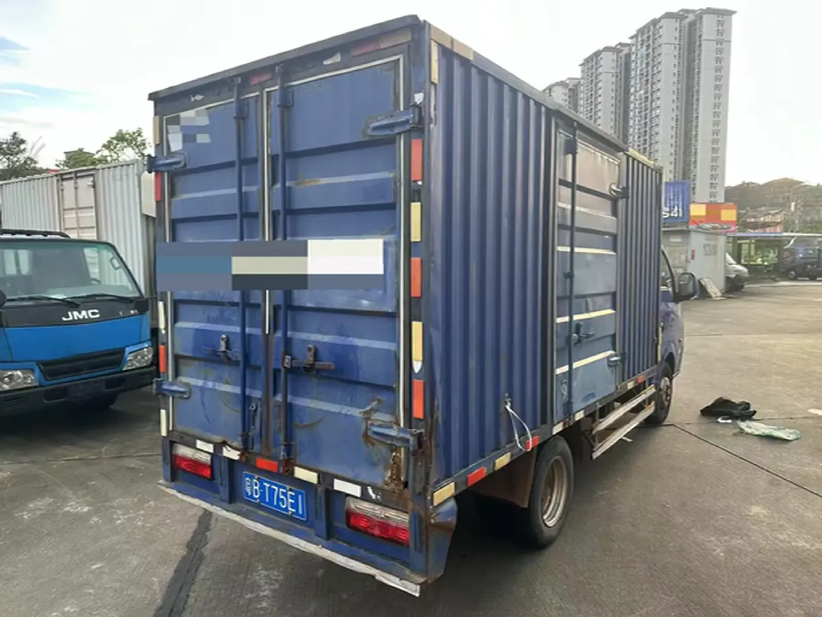 2017 DongFeng Forthing Joyear X5 1.6L 122HP L4 5MT,autocango,china used car exporter,china ev exporter,chinese used car exporter,chinese used ev exporter