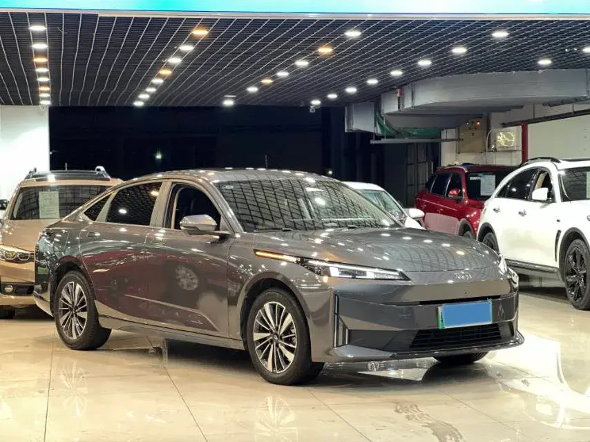 2024 CHANGAN QIYUAN thumbnail 3