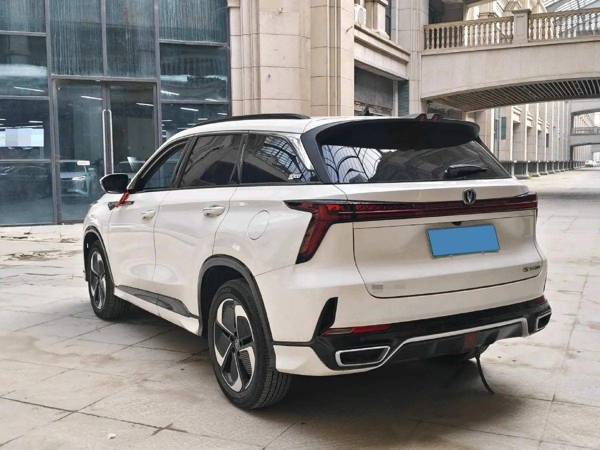 2023 ChangAn CS75 Plus iDD 1.5T 170HP L4 6TCT PHEV 28.39KWH,autocango,china used car exporter,china ev exporter,chinese used car exporter,chinese used ev exporter