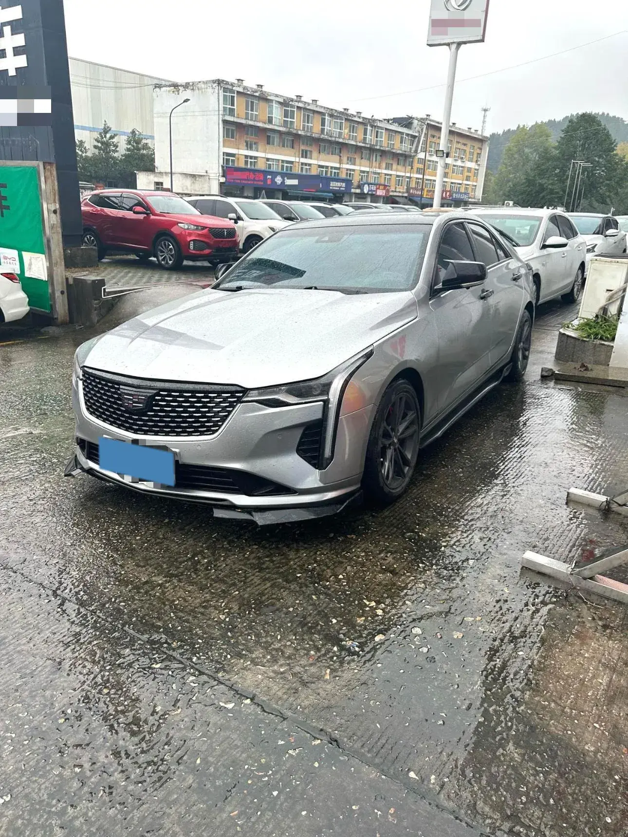 2021 CADILLAC CT4 view 1