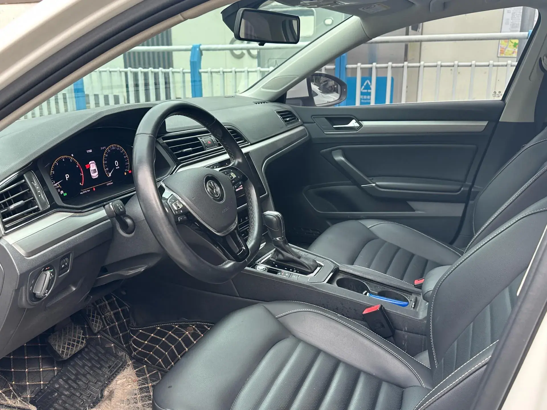 2021 VOLKSWAGEN LAMANDO thumbnail 2