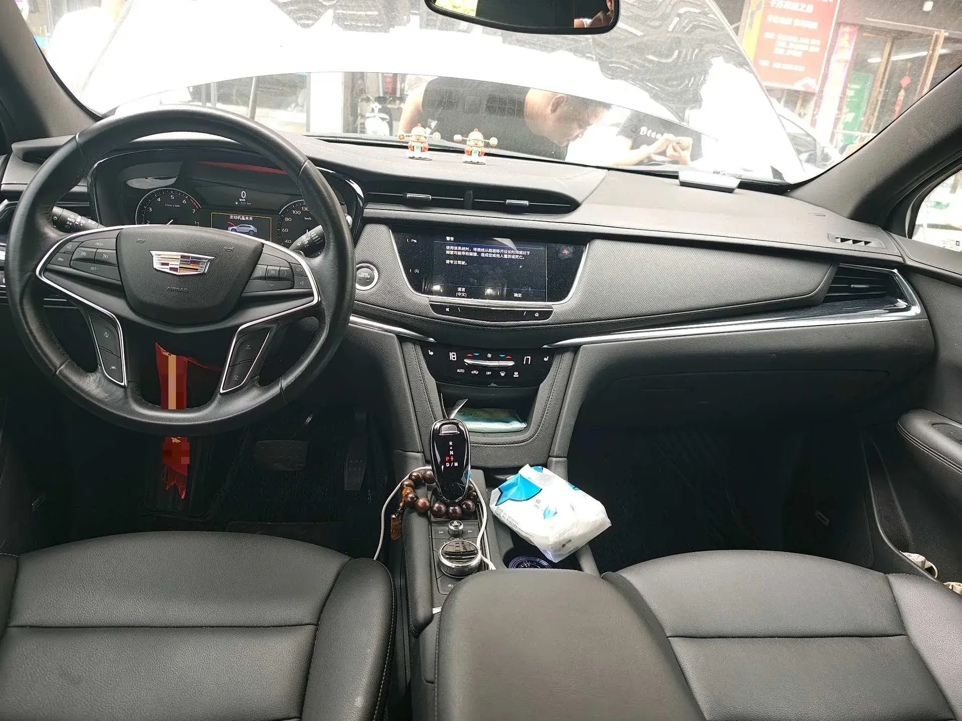 2023 CADILLAC XT5 thumbnail 3