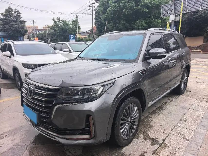 2021 ChangAn CS95 2.0T 233HP L4 6AT