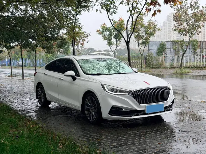 2019 HONGQI H5 thumbnail 3