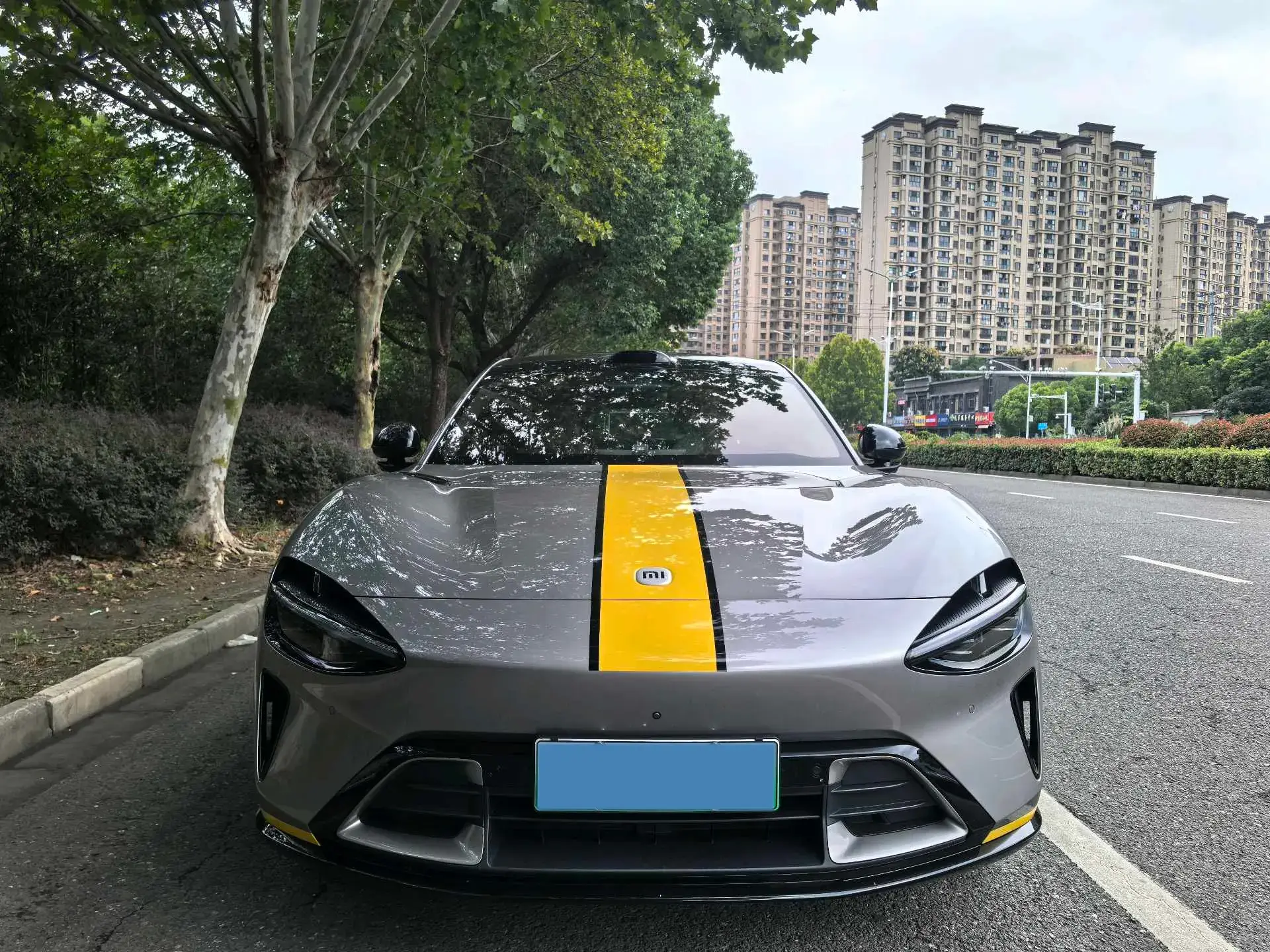 2025 MI YU7 thumbnail 2