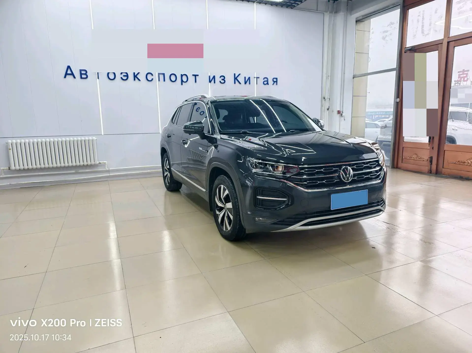 2022 VOLKSWAGEN TAYRON thumbnail 2