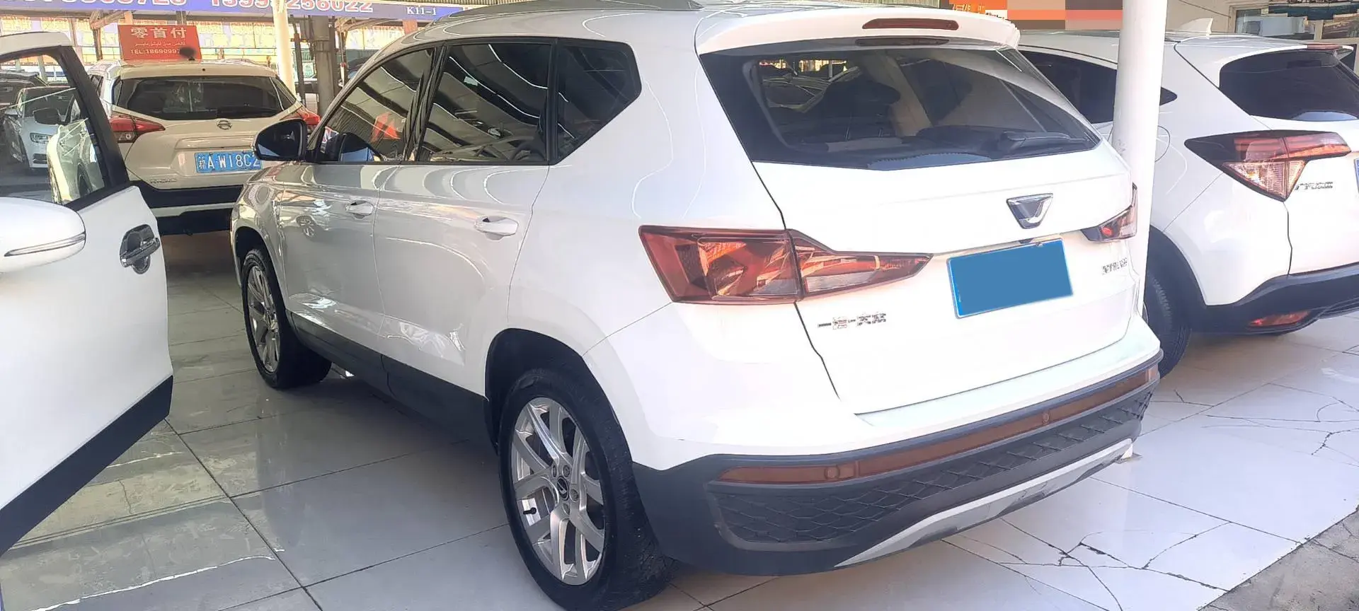 2022 JETTA VS5 thumbnail 3