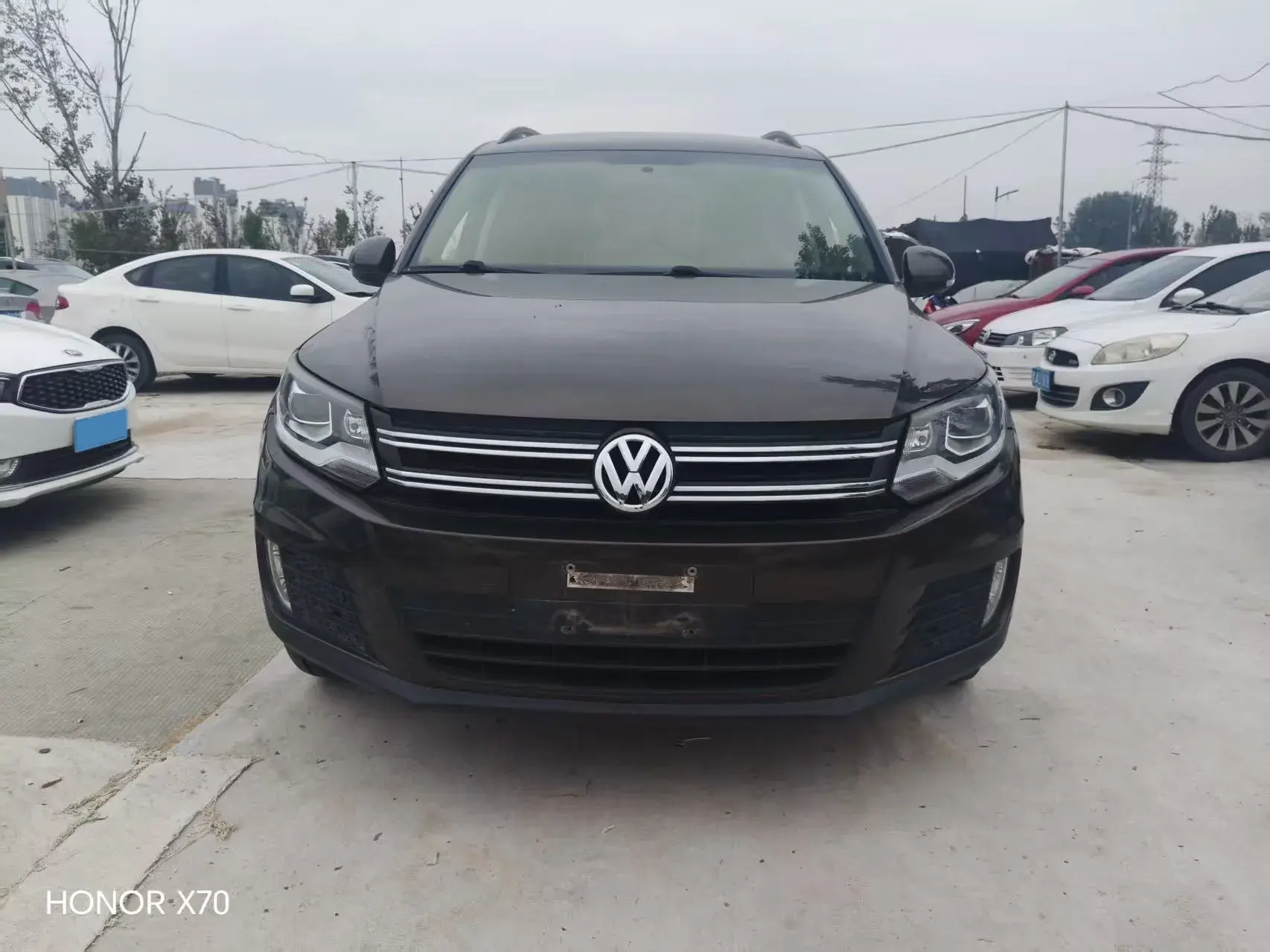 2017 VOLKSWAGEN TIGUAN thumbnail 2