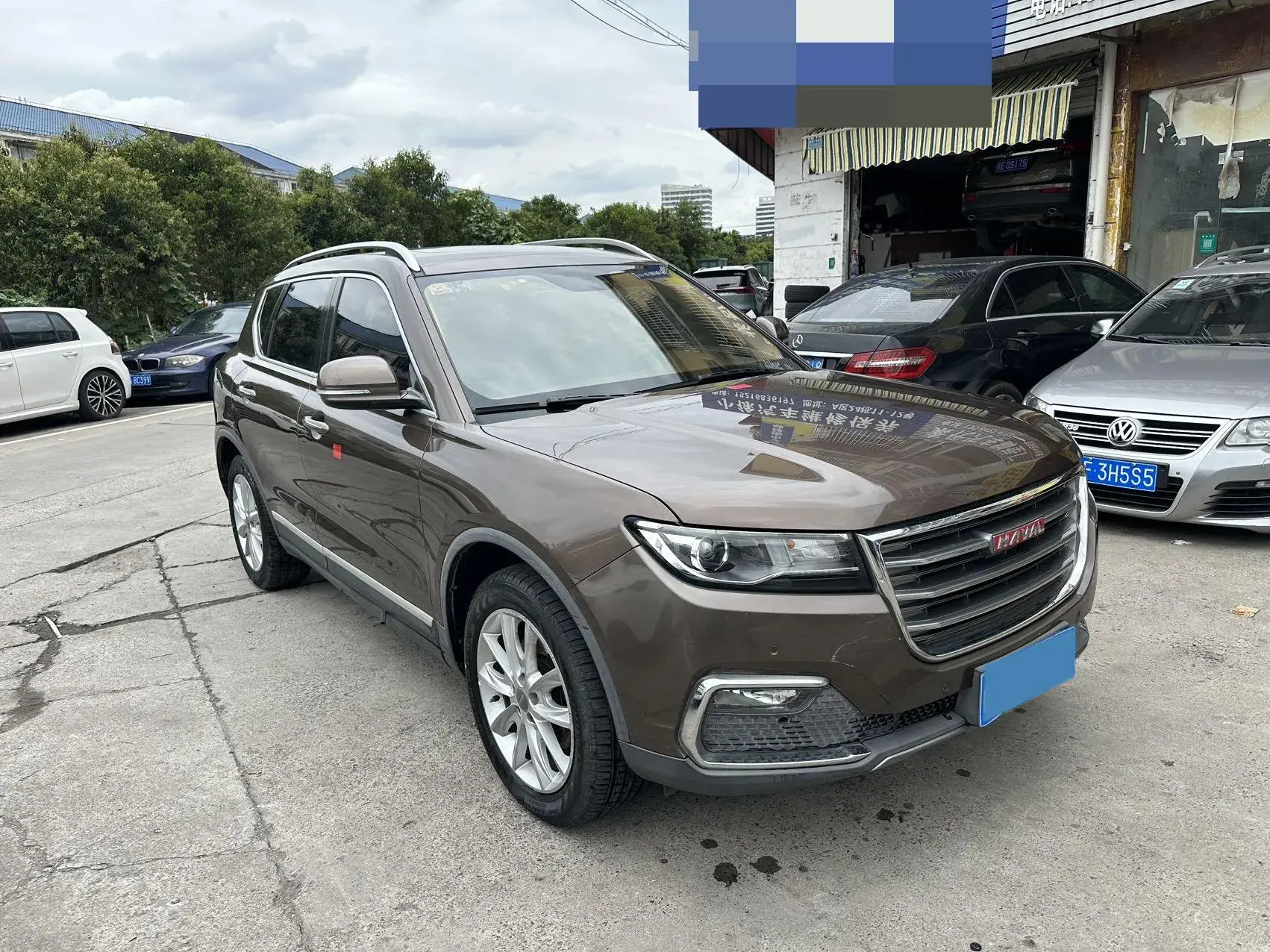 2017 HAVAL H7 thumbnail 3