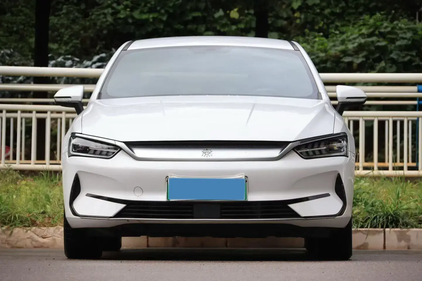 2023 BYD QIN thumbnail 3