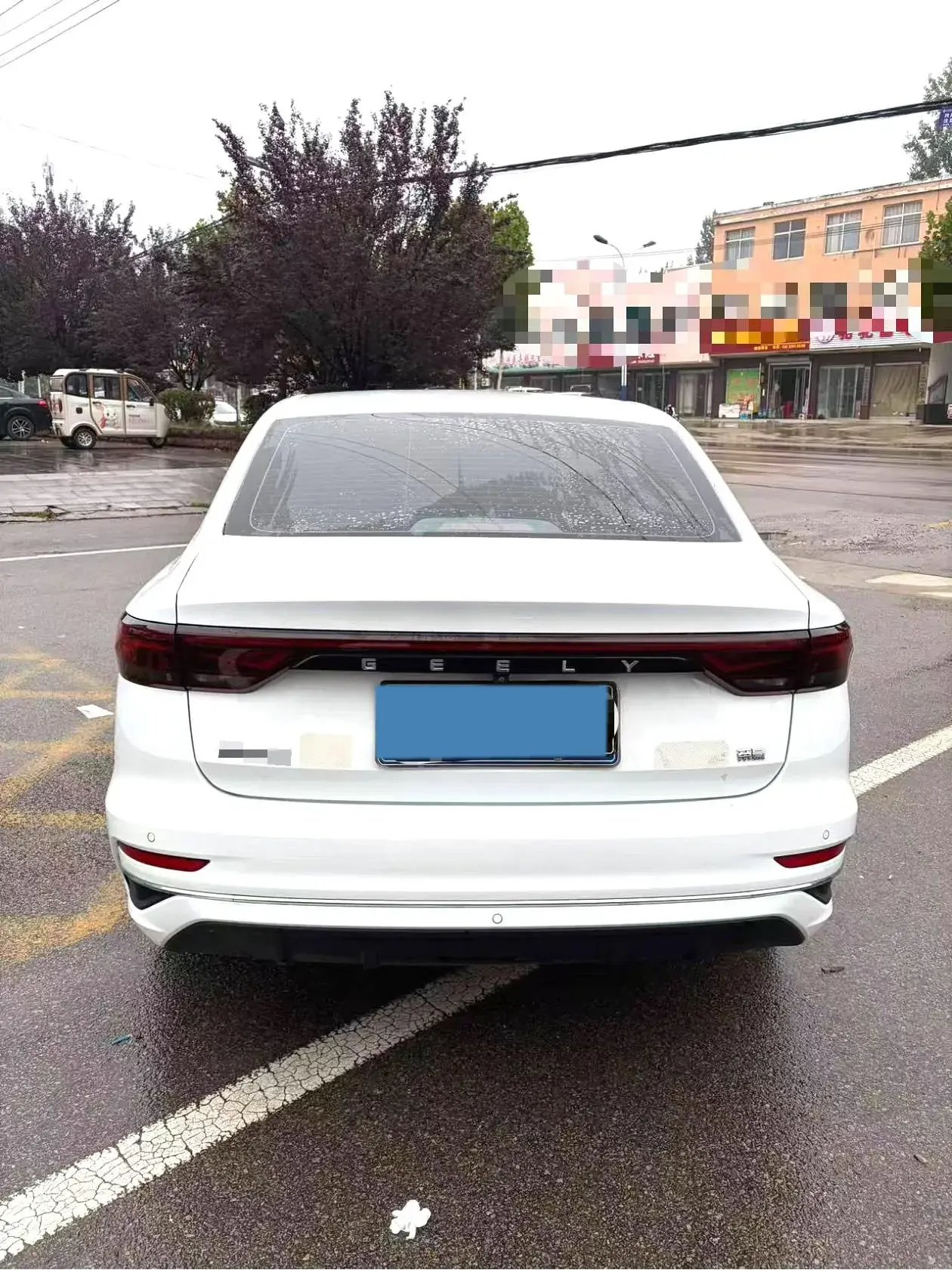 2022 GEELY EMGRAND thumbnail 4