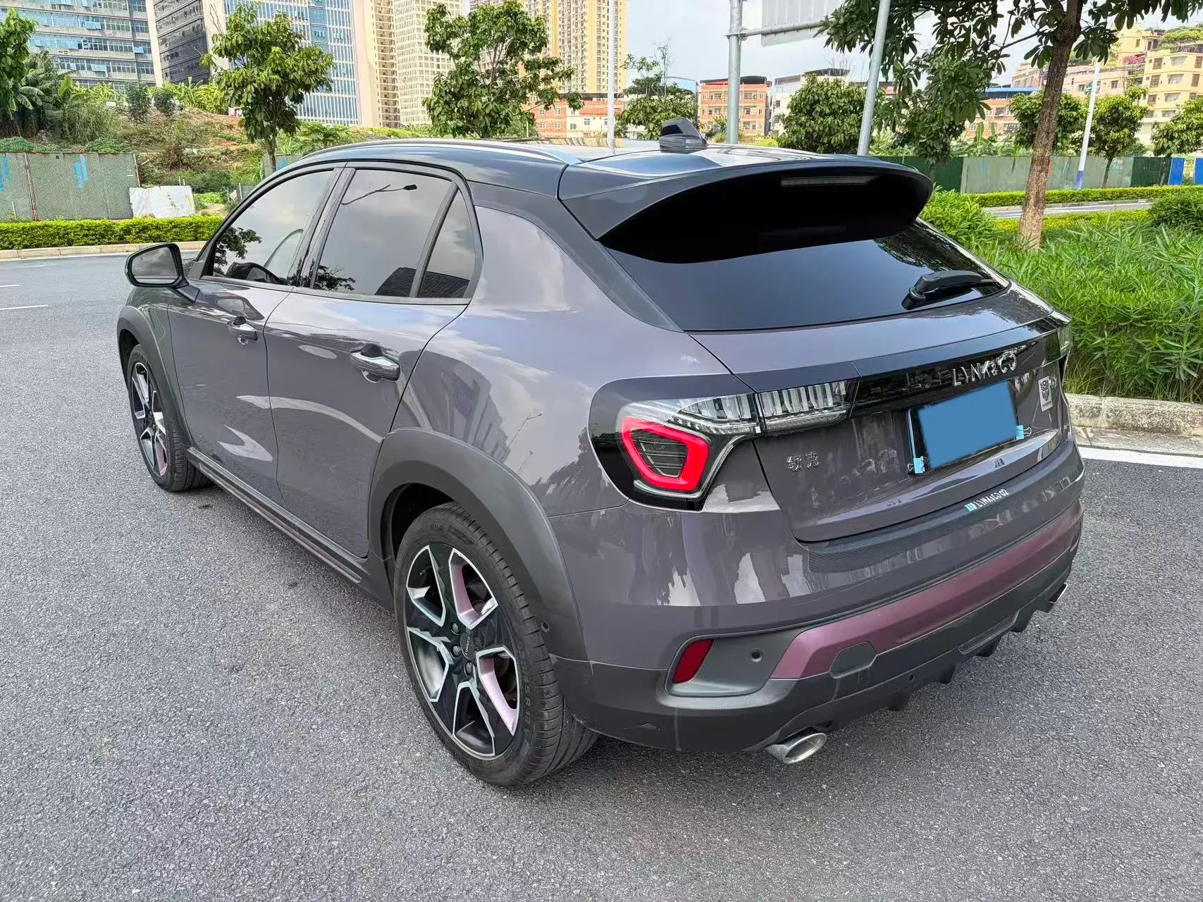 2021 LYNK&CO 02 thumbnail 4