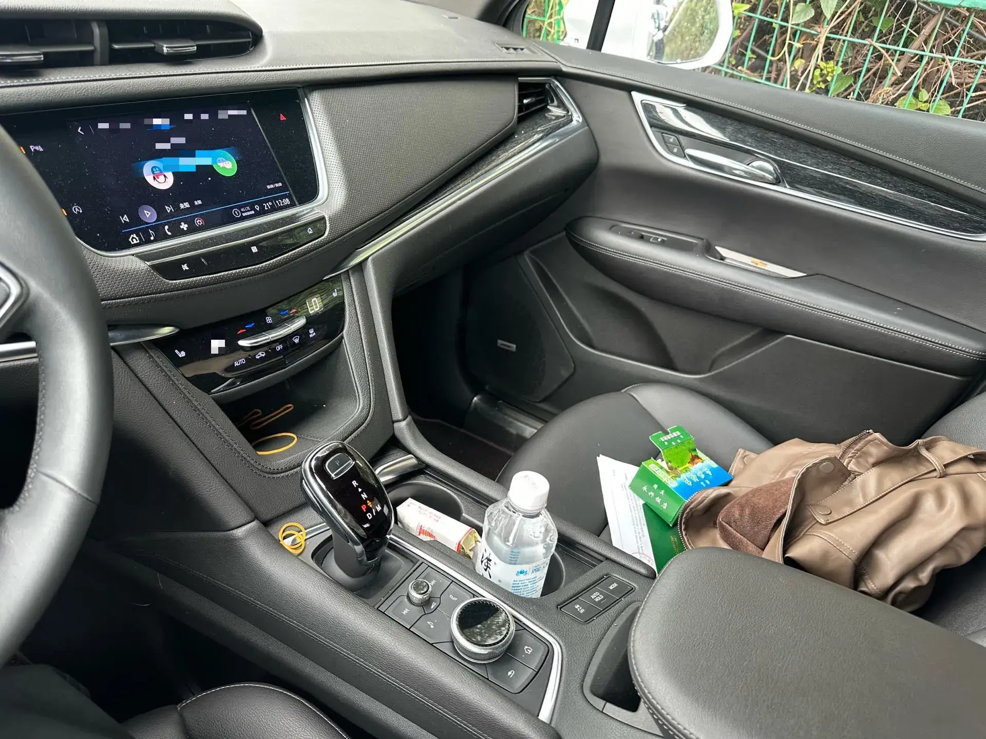 2021 CADILLAC XT5 thumbnail 4