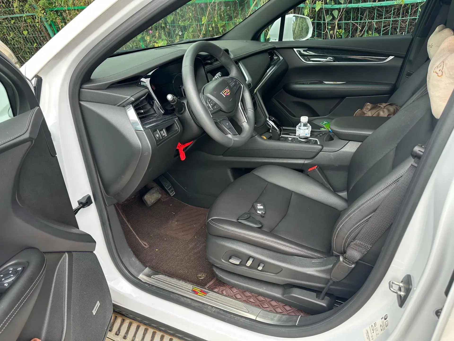 2021 CADILLAC XT5 thumbnail 2