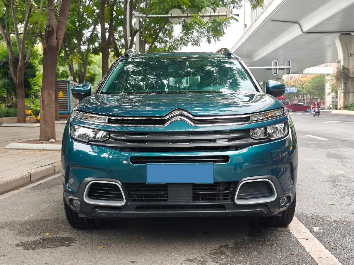2019 Citroen C5 Aircross 1.6T 167HP L4 6AT,autocango,china used car exporter,china ev exporter,chinese used car exporter,chinese used ev exporter