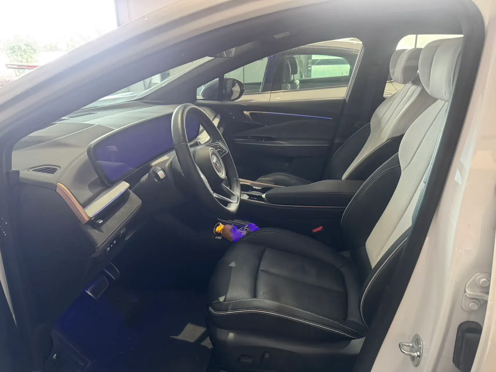 2021 VOLKSWAGEN ID.3 thumbnail 3