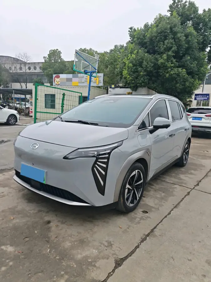 2023 Aion Y BEV 61.7KWH