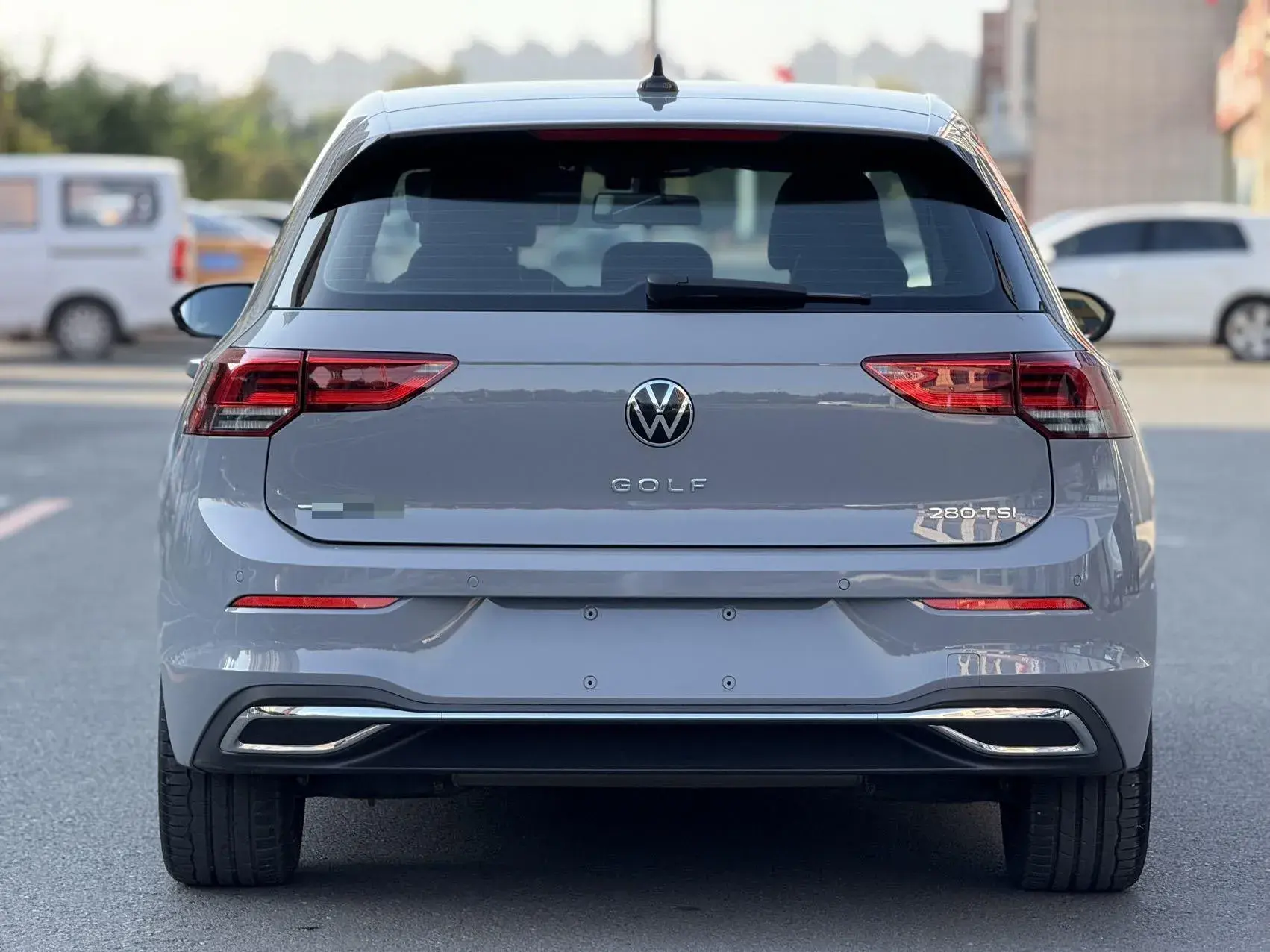 2021 VOLKSWAGEN GOLF thumbnail 4