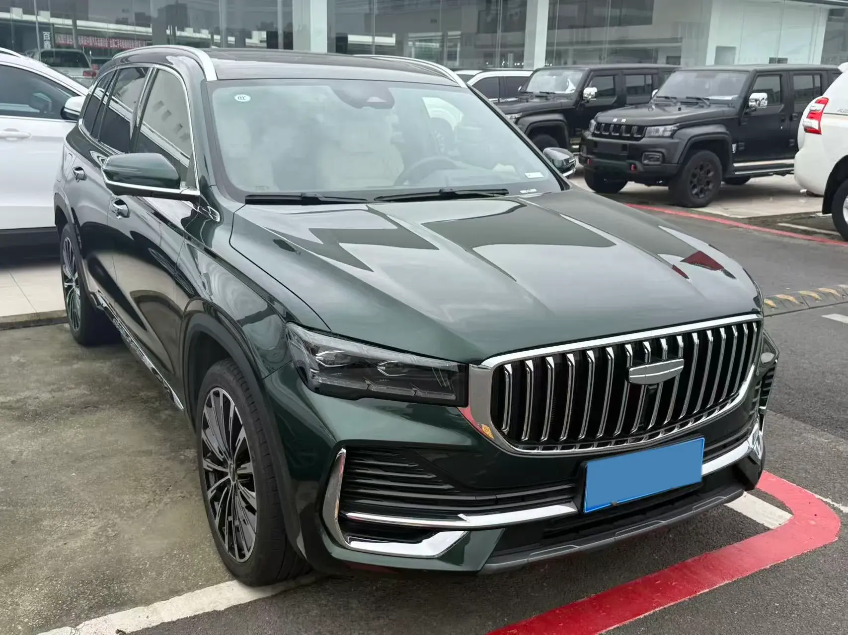 2025 GEELY MONJARO thumbnail 3