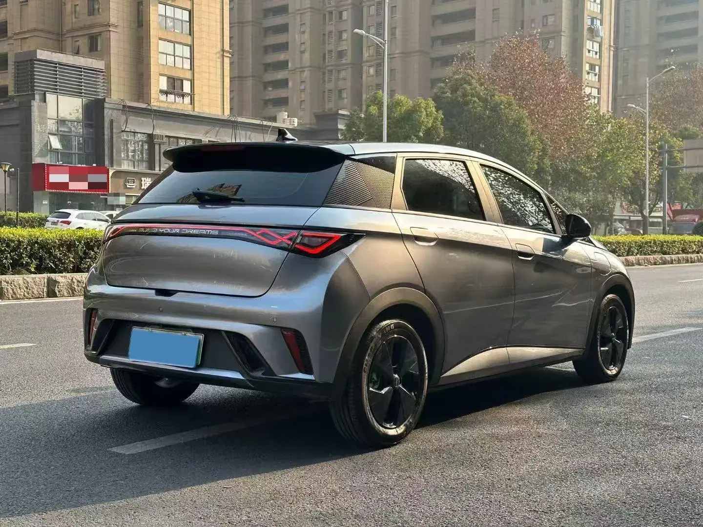 2023 BYD DOLPHIN thumbnail 3