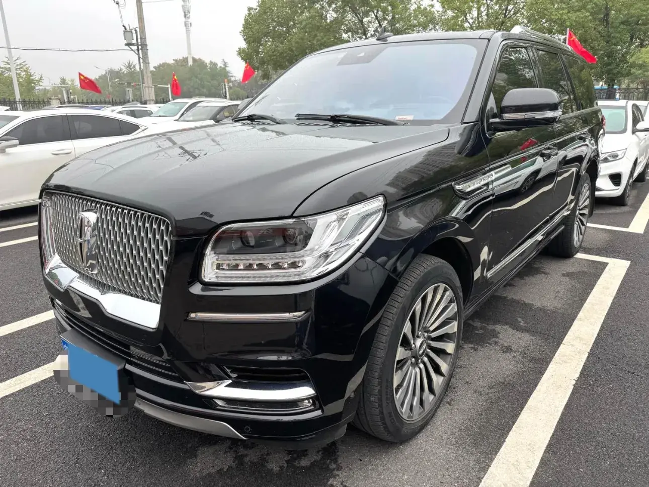 2020 LINCOLN NAVIGATOR view 1