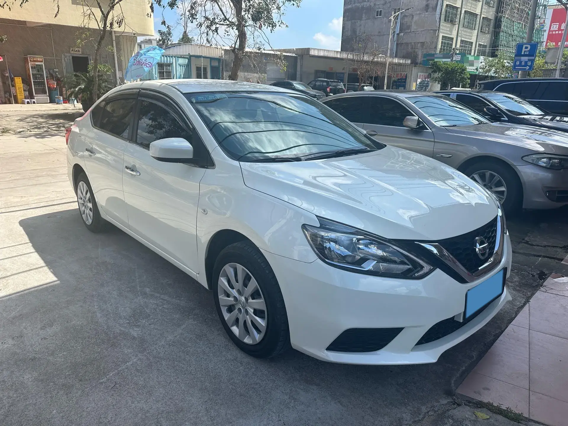 2019 NISSAN SYLPHY thumbnail 3