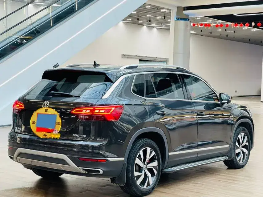 2020 VOLKSWAGEN TAYRON thumbnail 4